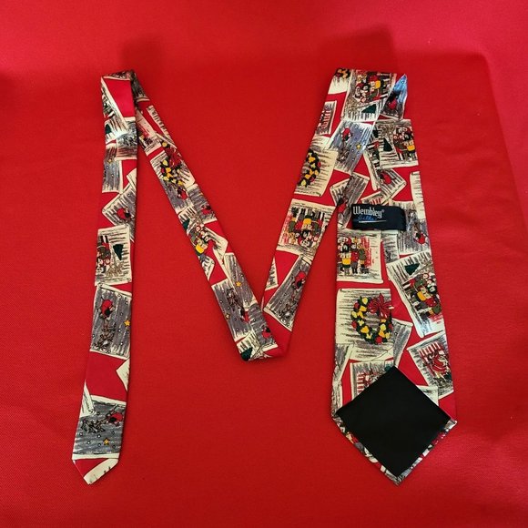 Wembley Christmas Red Silk Tie Photographs and Memories - Picture 9 of 12